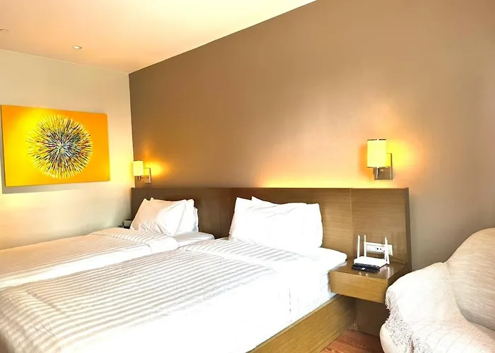 Mesmerizing Twin Bed With Rockwell View Apartment