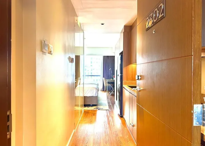 Mesmerizing Twin Bed With Rockwell View Apartment Manila